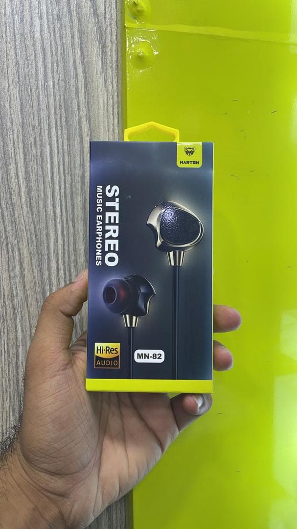 Stereo Handfree (Earphones)
