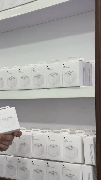 20W USB-C Power Adapter 3 Pin (NFC)